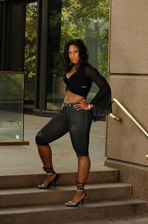 20P ALL KINDS OF MATURE BLACK WOMEN PT.19