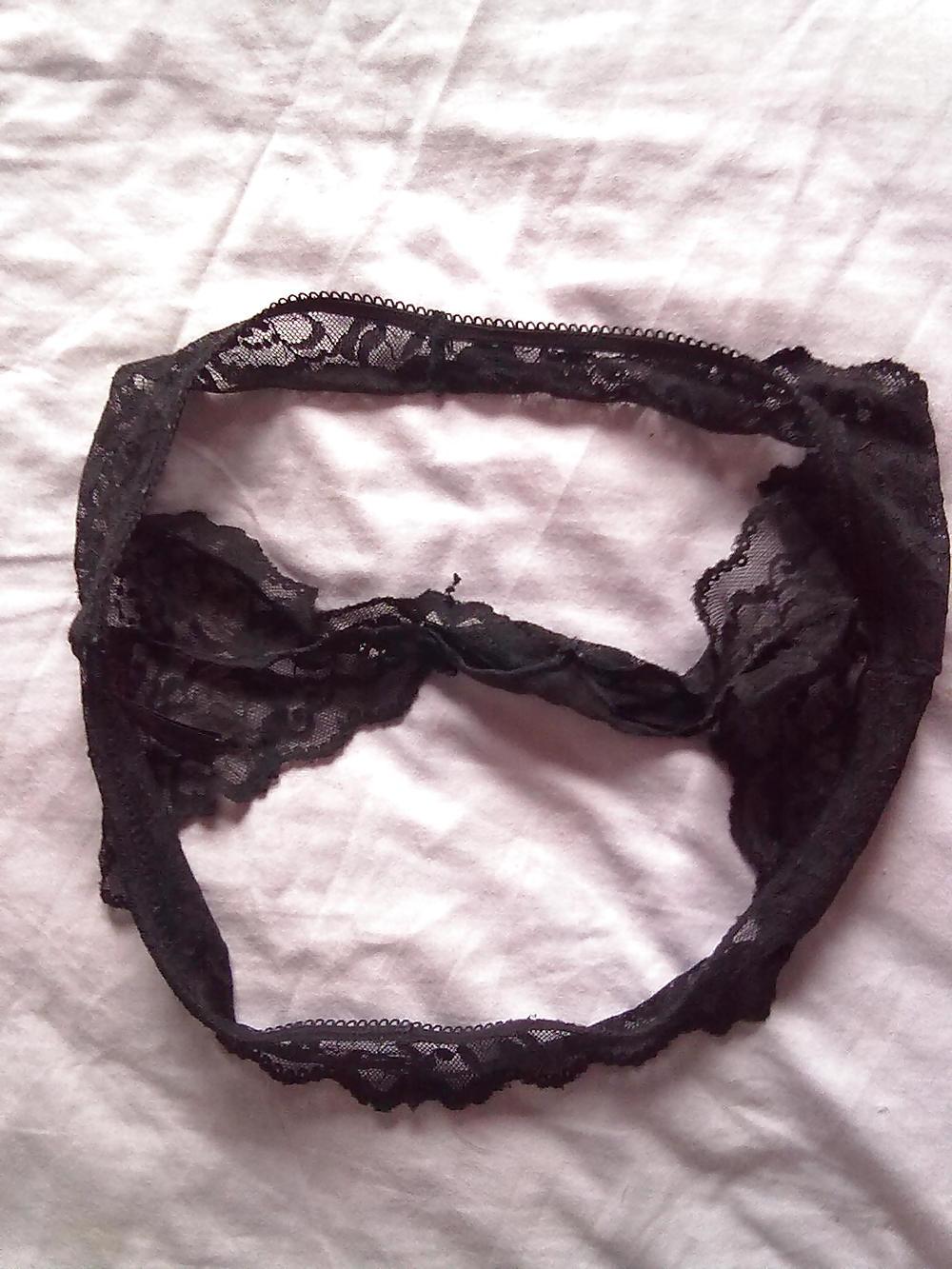 4P Girlfriend's girl's worn panties