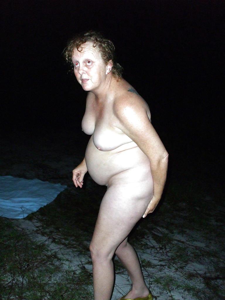 25P Grannies BBW Matures #22