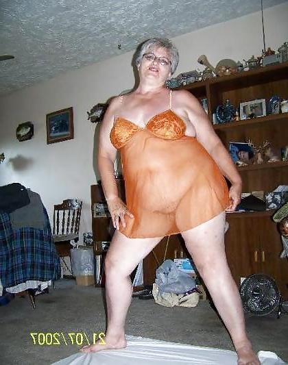 25P Grannies BBW Matures #22