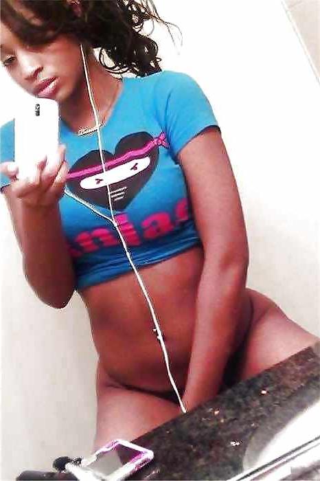 25P Pretty young black teens 2 (will keep updating)