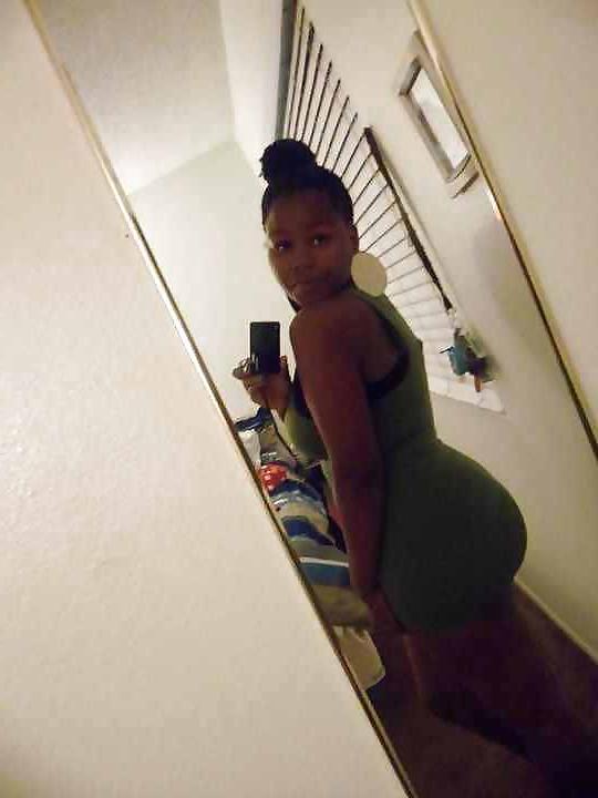 25P Pretty young black teens 2 (will keep updating)
