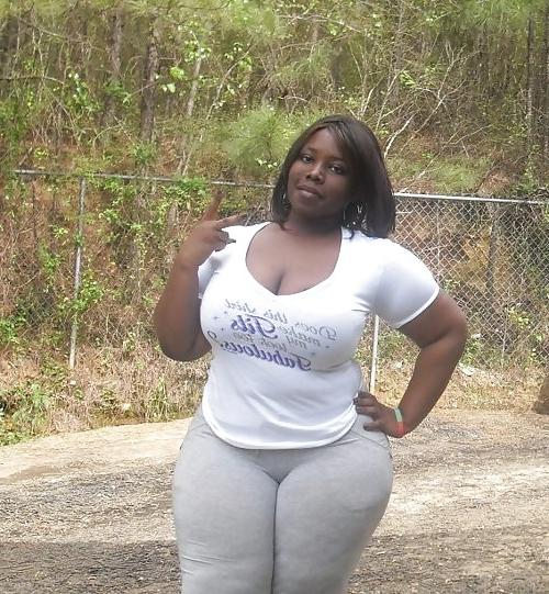 25P Random Chubby BBW Girls