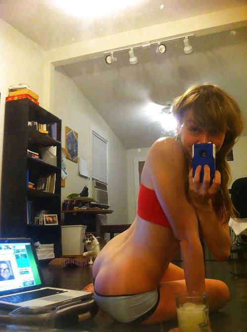 19P Pics of girls who look like her or pics she may like