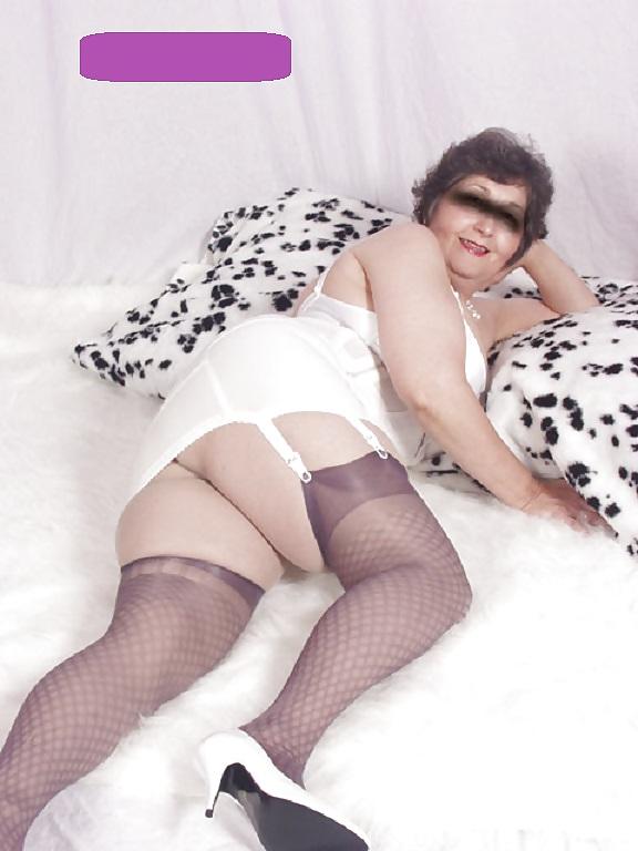25P More Lady Dee