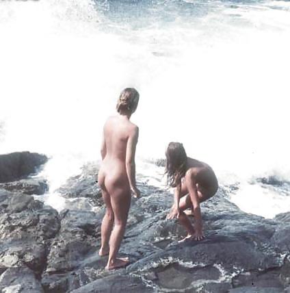 14P Some Retro Nude Pics LOL