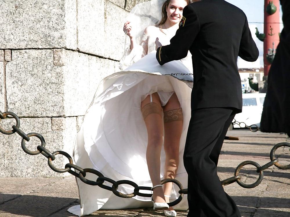 22P Hot Collection Of Wives Sexy Upskirts In Public