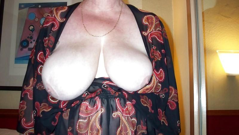 25P Mature BBW Grannies 1