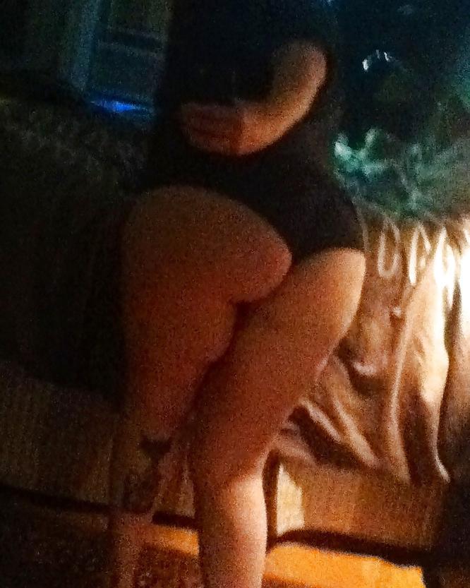 7P Bbw with big ass and wide hips