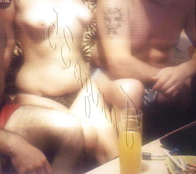 25P Turkish Slut Nil
