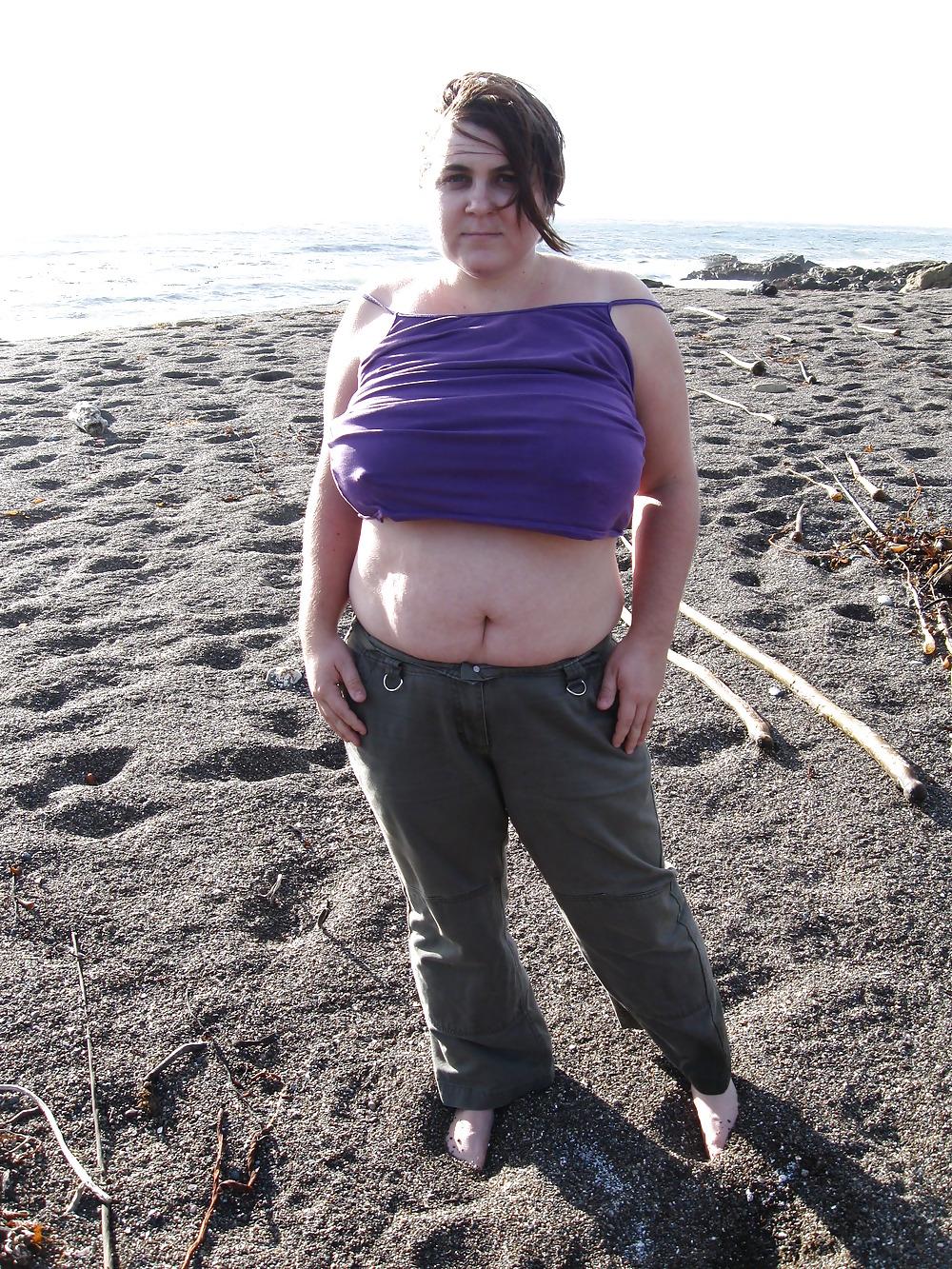 8P Celestewoodrow pierced nipples short hair