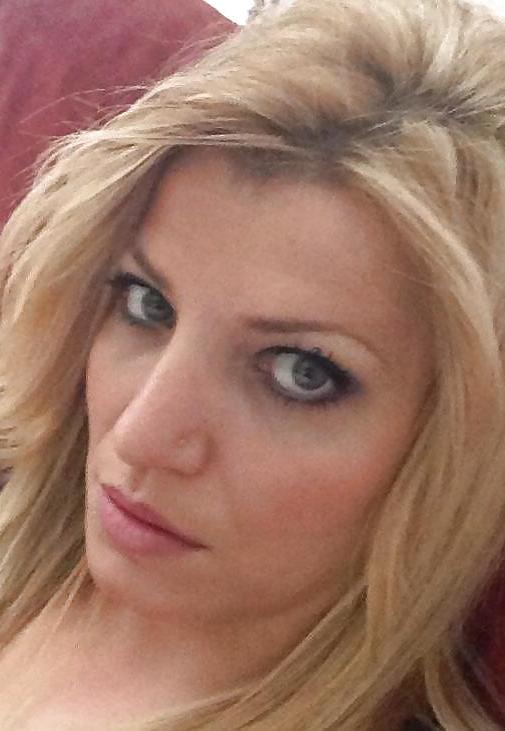 18P Turkish Girl Blond