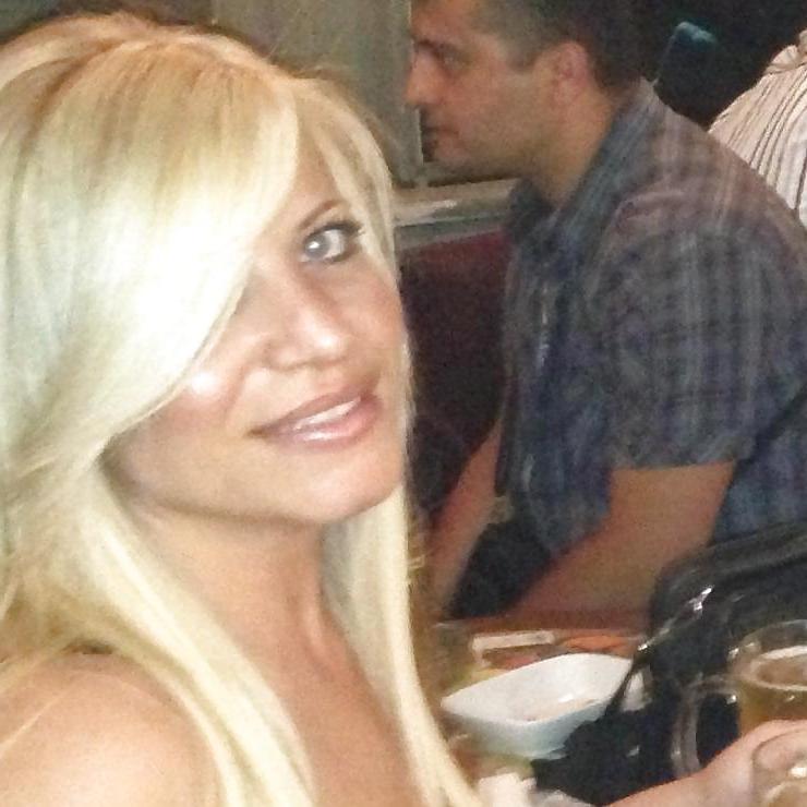18P Turkish Girl Blond