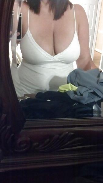 6P Cousins huge natural tits