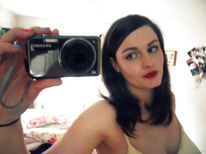 10P British laura Barraclough Leeds