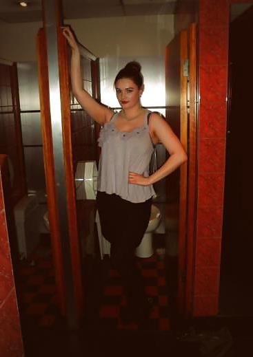 10P British laura Barraclough Leeds
