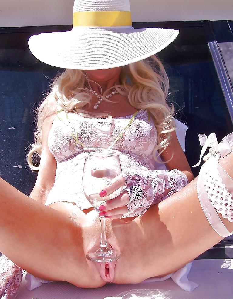 25P Countess -Classy Pussy
