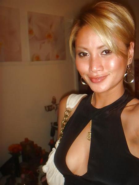 25P Asian ladyboys