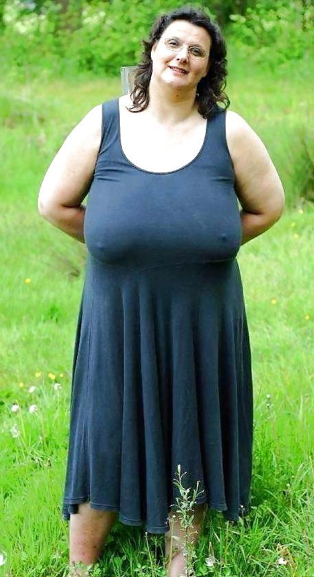 23P Mature BBW Granny 14