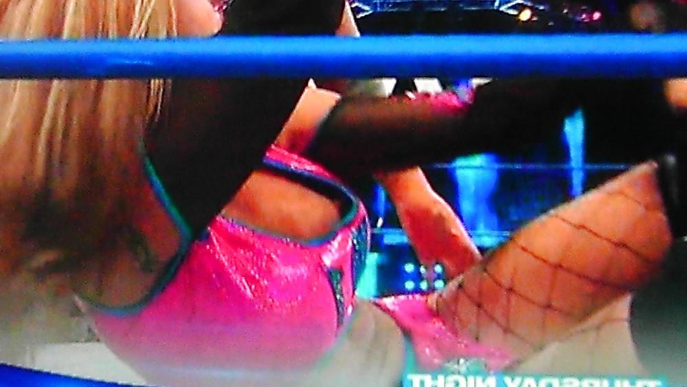 9P TNA Knockouts Velvet Sky nip slip