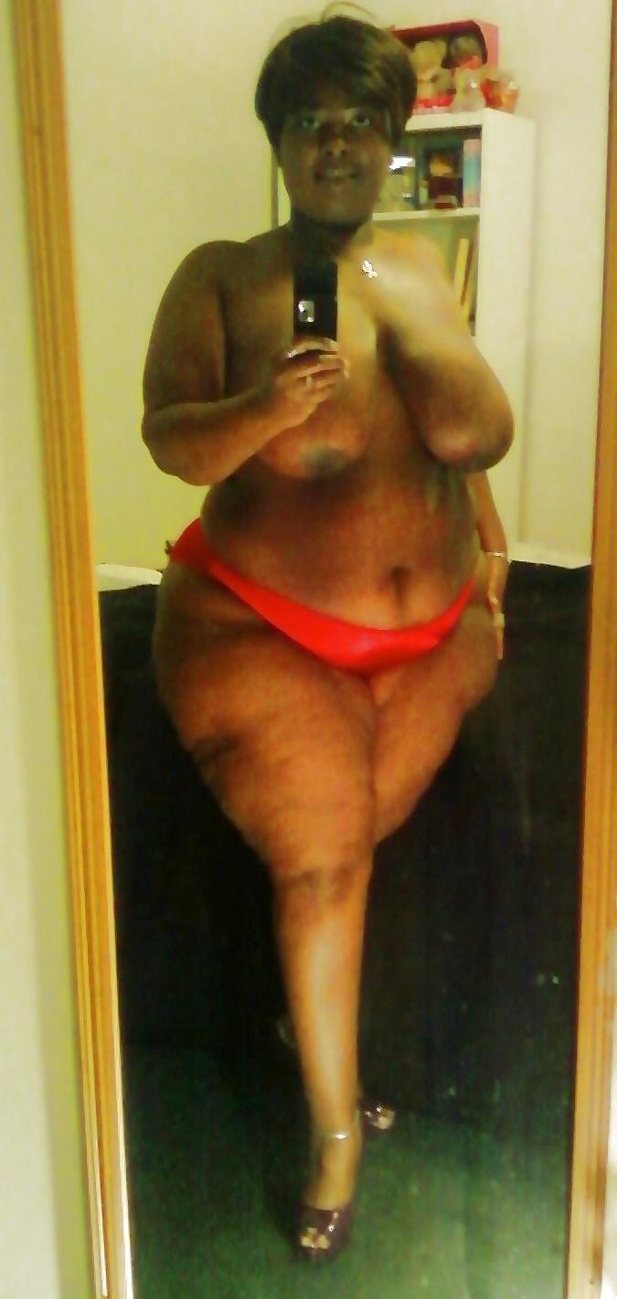 17P CUM ON SHE BBW EBONY FREIND