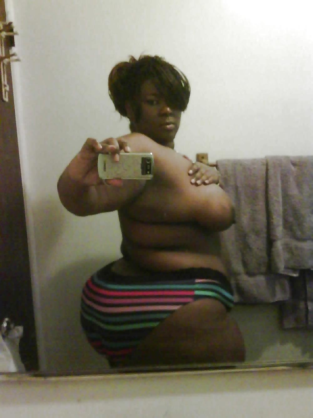 17P CUM ON SHE BBW EBONY FREIND