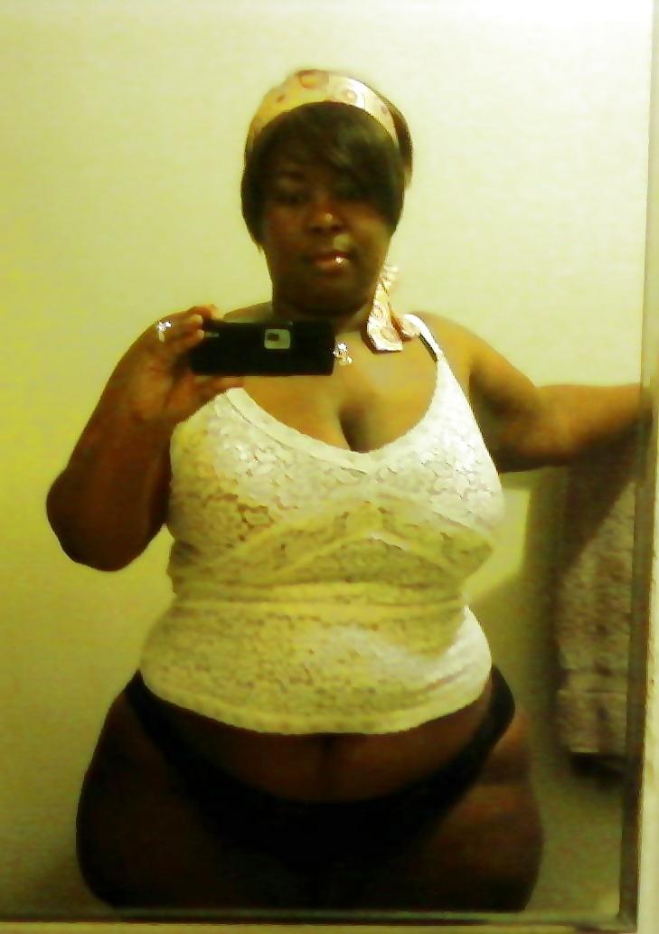 17P CUM ON SHE BBW EBONY FREIND