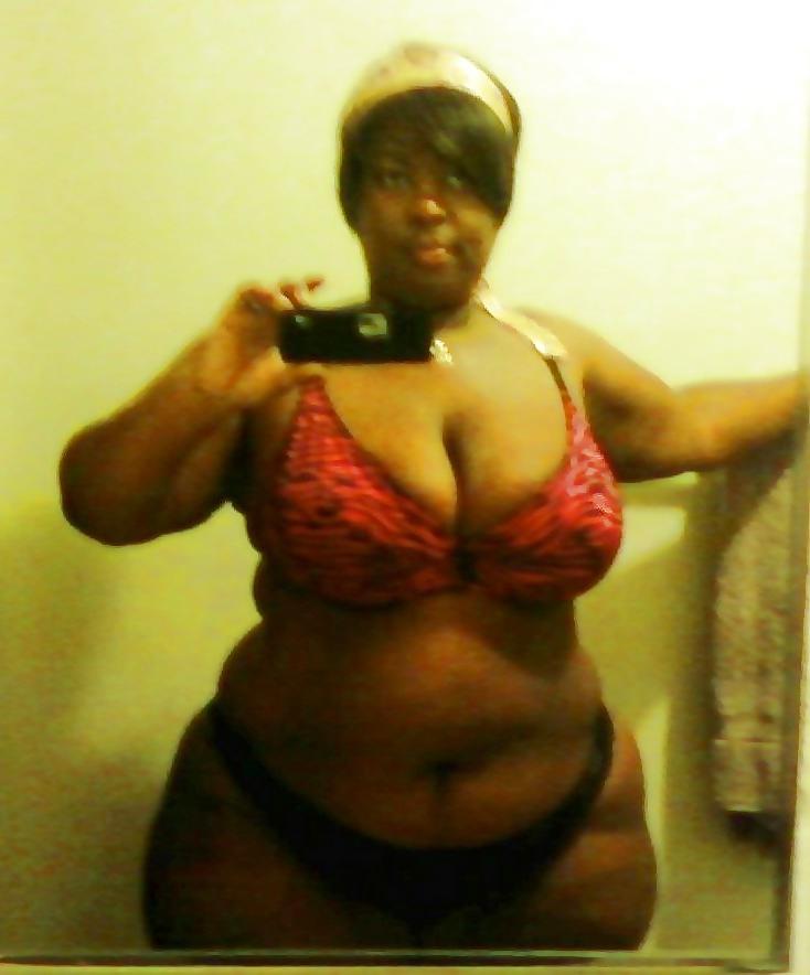 17P CUM ON SHE BBW EBONY FREIND