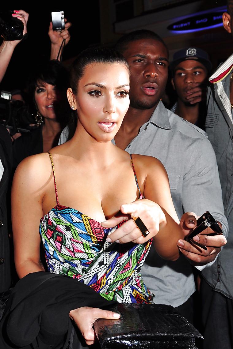 11P Kim Kardashian Cleavage Candids at Prime 112 in Miami