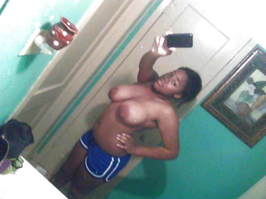 15P Heavy big black booty