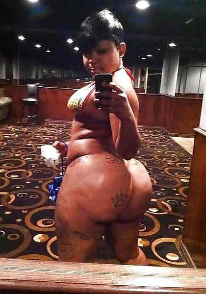 15P Heavy big black booty