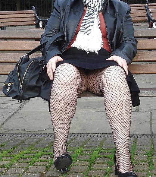 14P Would You Stop And Take A 2nd Look?