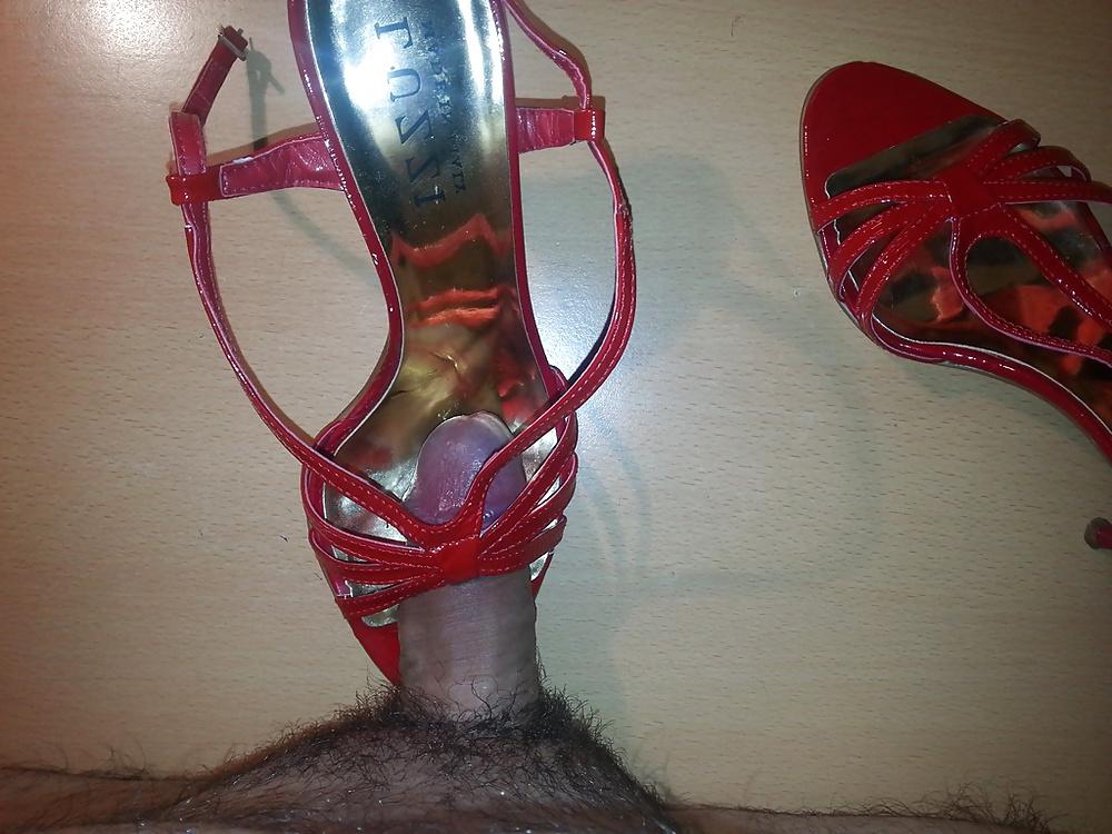 7P Fuck, trample, cum my mother's red sandals