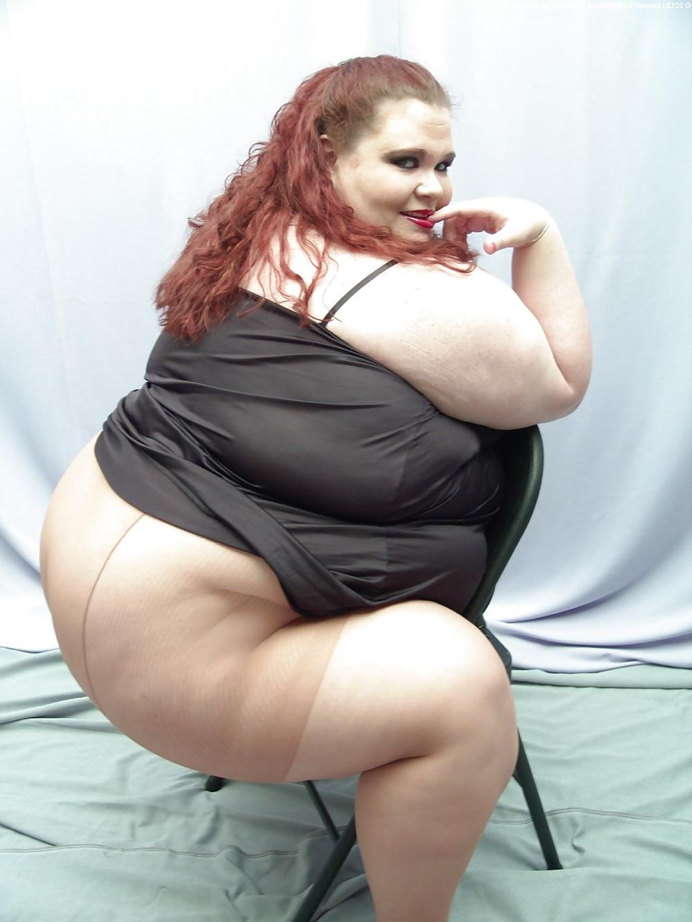 15P Bbw and granny in tights