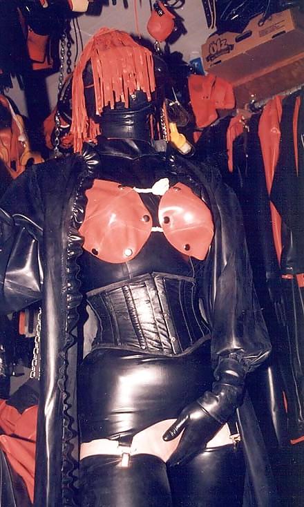 22P Beverly fetish