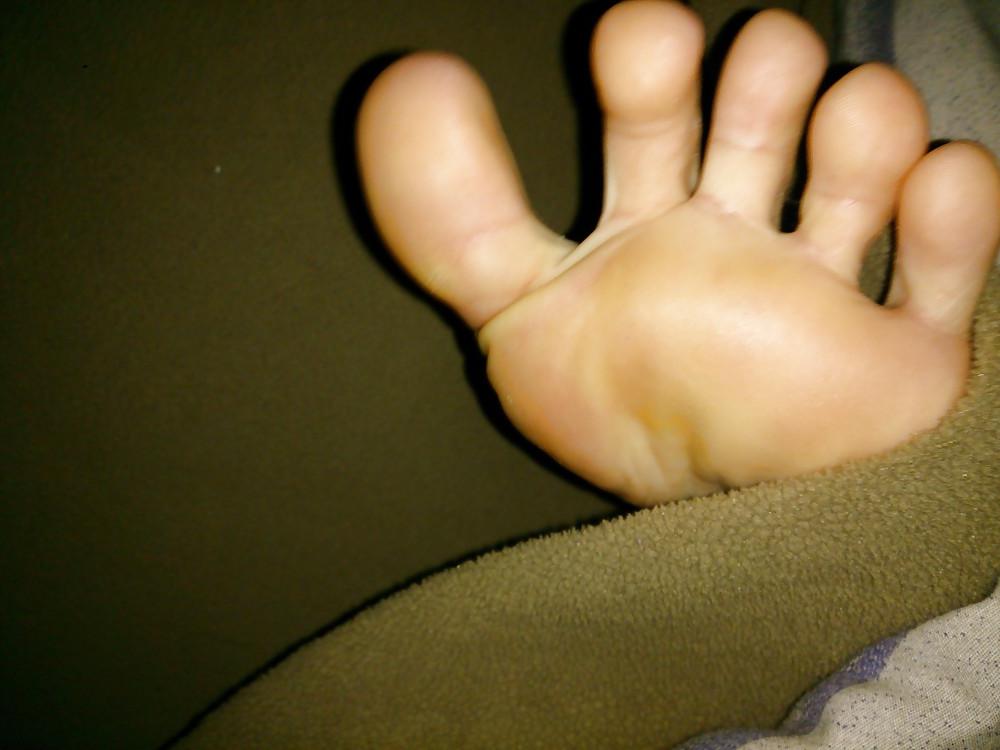 9P Stinky feet