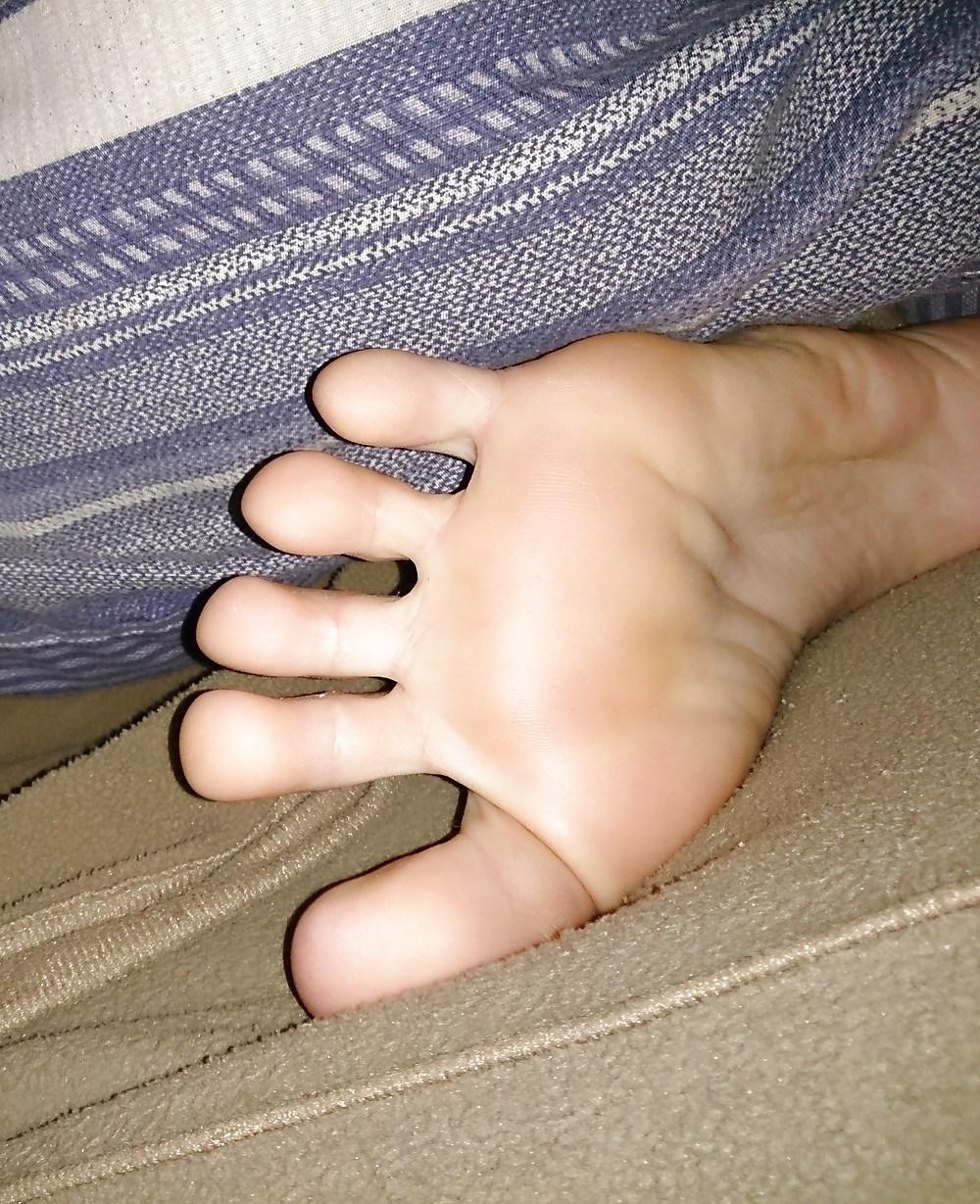 9P Stinky feet