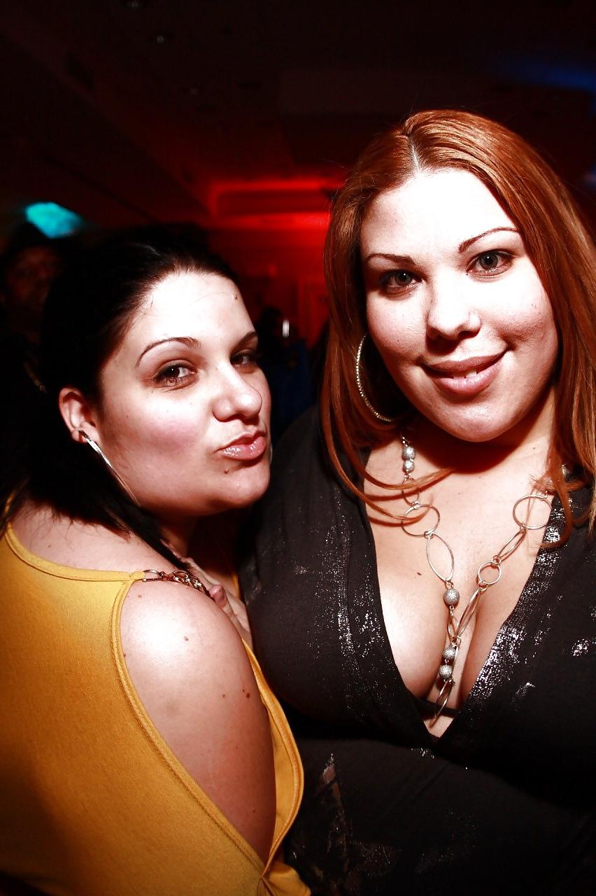 25P BBW Cleavage Collection #1