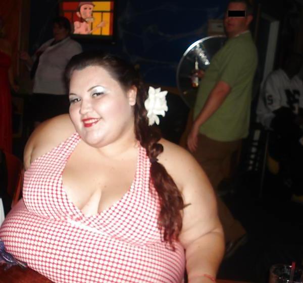 25P BBW Cleavage Collection #1