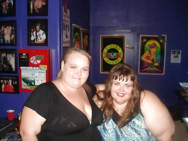 25P BBW Cleavage Collection #1