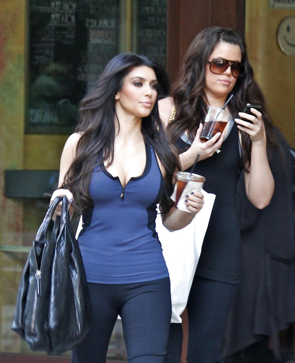 12P Kim Kardashian Cleavage Candids in Beverly Hills3