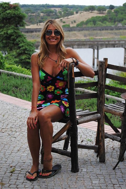 16P Claudia Jacques amazing portuguese feet