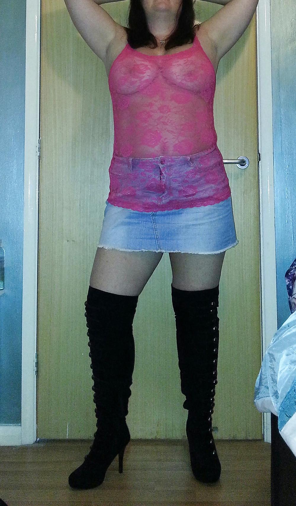 23P Pink satin and lace
