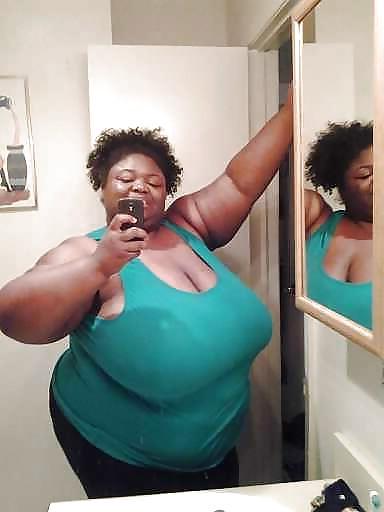 25P Black amateur tits