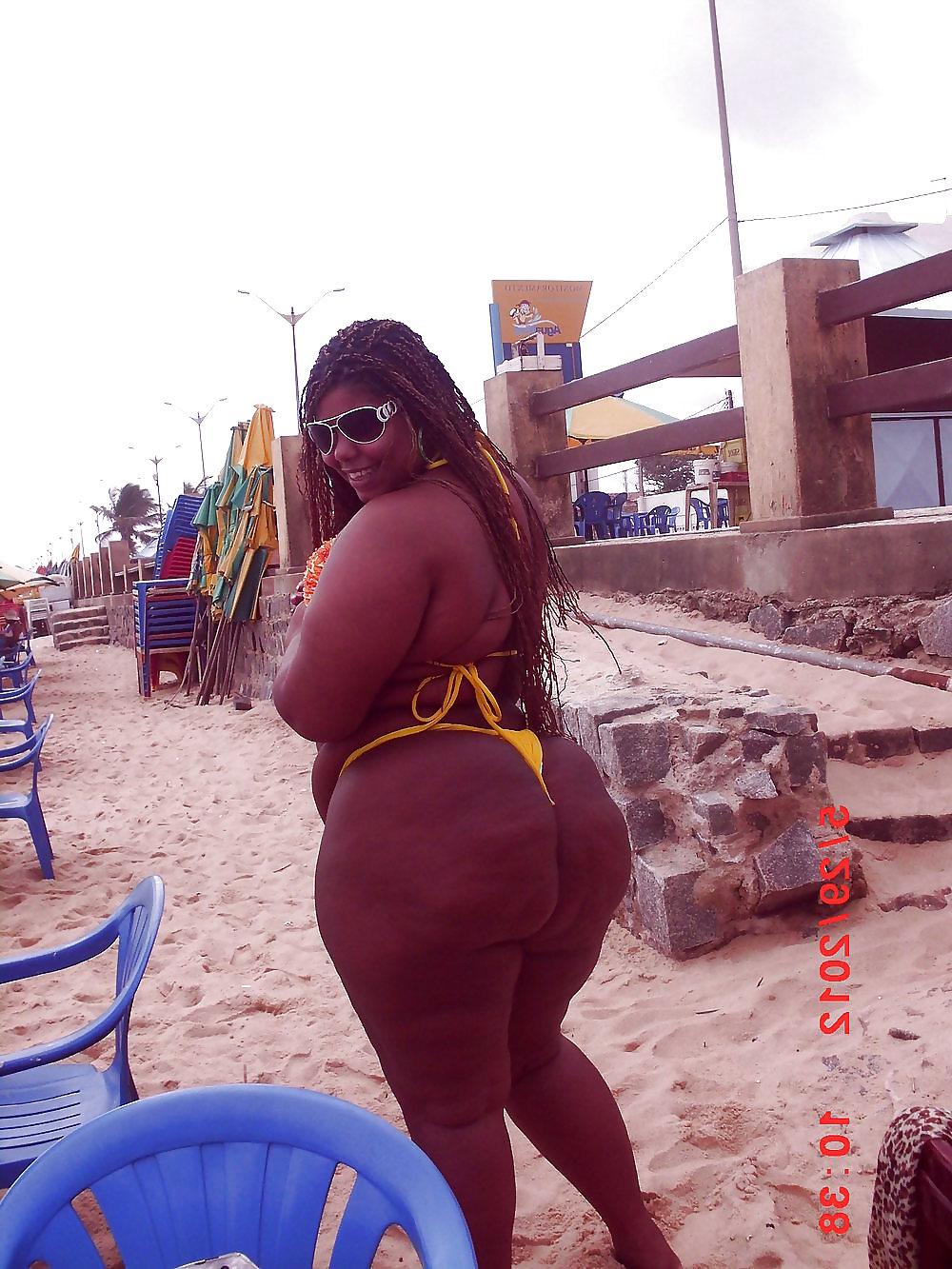 18P Ass-orted BBW's & yummy asses