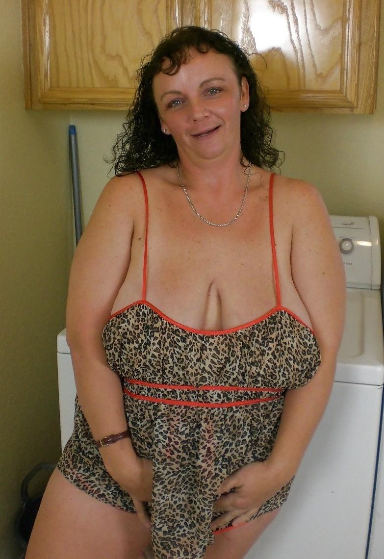 25P BBW Cleavage Collection #11