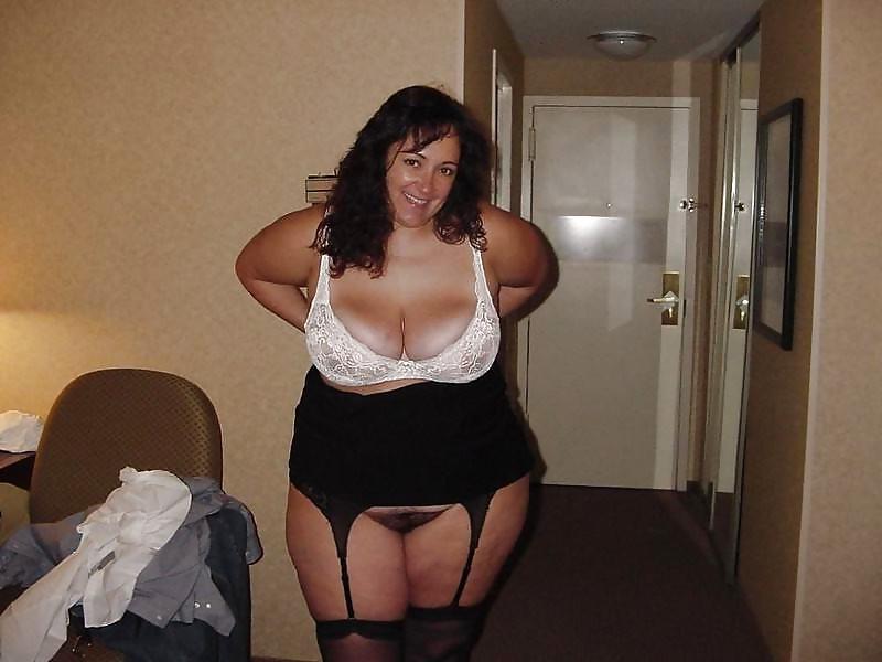 25P BBW Cleavage Collection #11