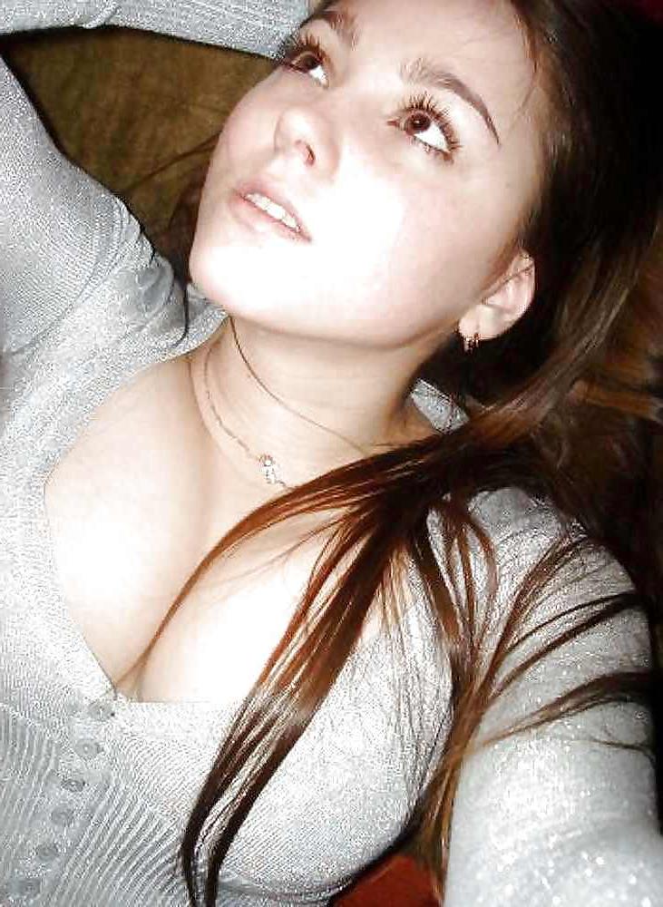 12P Great cleavage from teens bbws and milfs