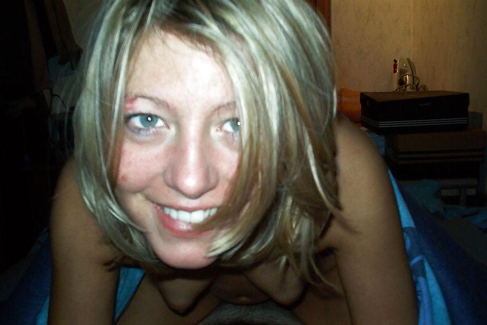 25P Gorgeous Blonde Shows Off In Front Of Her Husband (Part3on3)