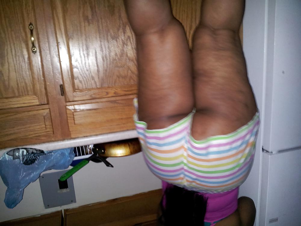 10P Bbw fat ass..... damn she got big...NICE!!